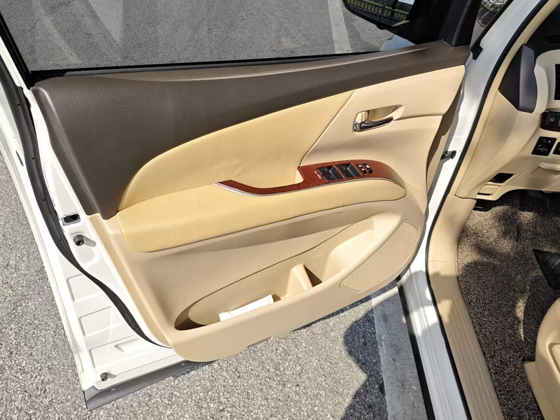 Toyota Previa 2018 car image #9