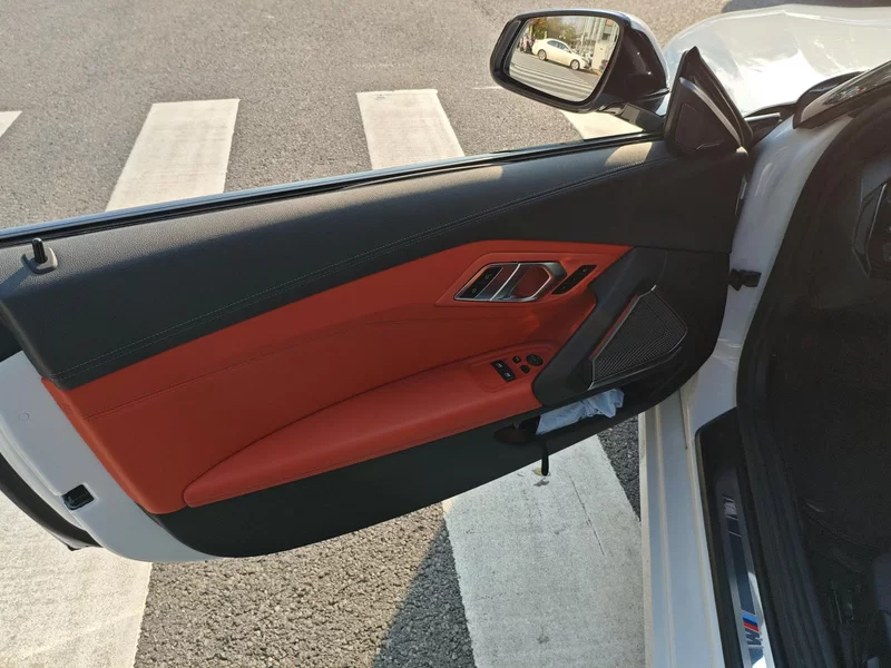 BMW Z4 M40i 2021 car image #9