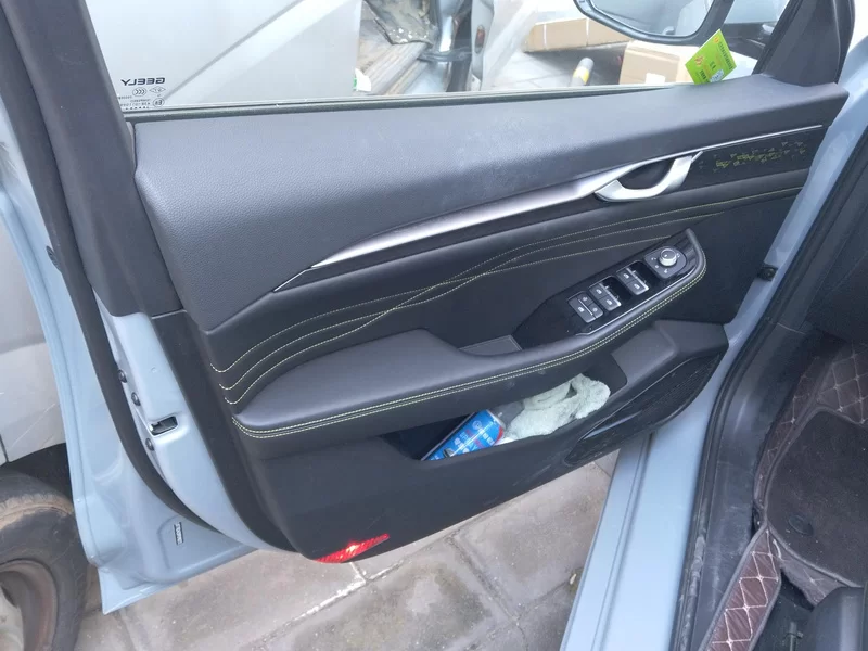 GEELY PrefaceL 2023 car image #9