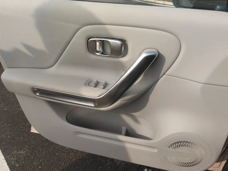 零跑汽车 零跑B01 2025 汽车图片 #9