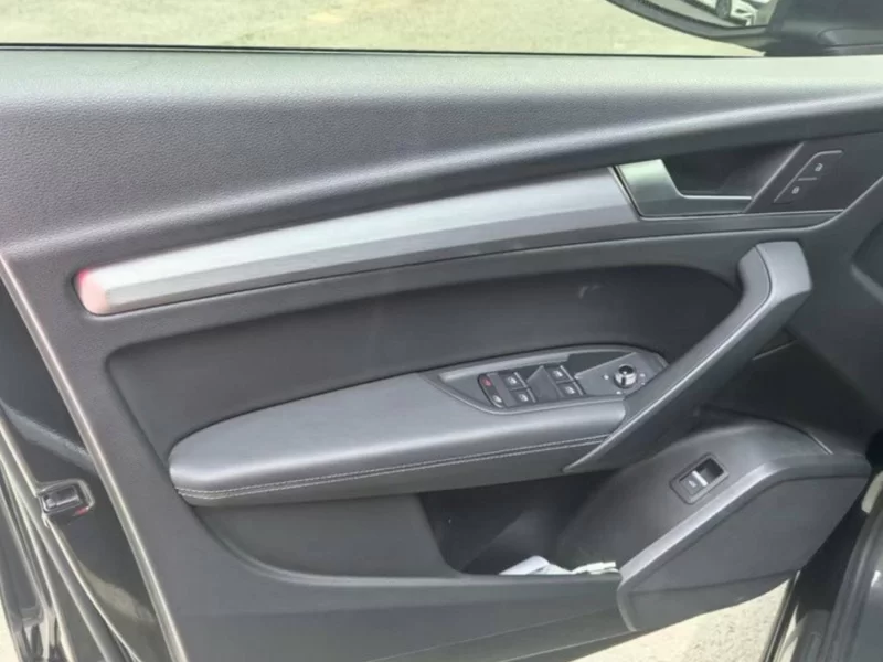 Audi Q5L Sportback 2022 car image #9