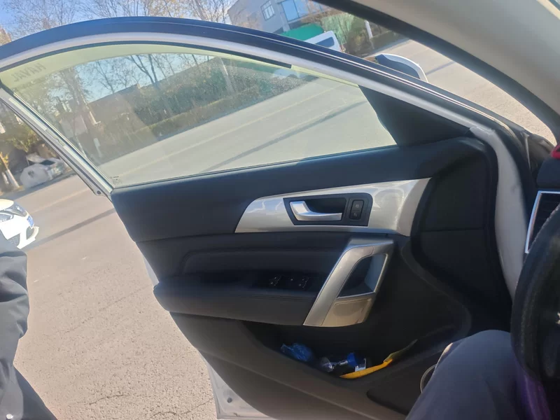 Haval H2 2016 #9 Haval H2 2016 car image #9