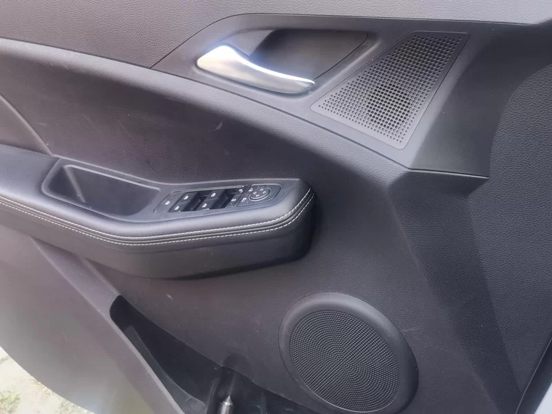 BYD Yuan New Energy 2019 immagine di auto #9