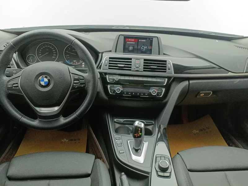 BMW 3 Series GT 2017 #9 BMW 3 Series GT 2017 immagine di auto #9