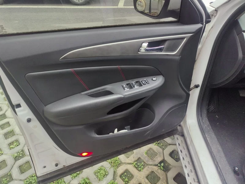 Changan CS75 2016 immagine di auto #9