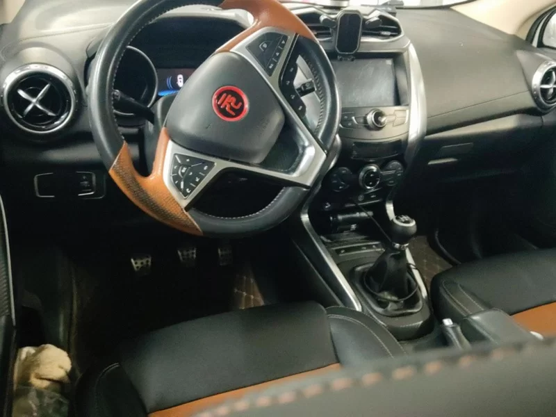 BYD Yuan 2019 car image #9