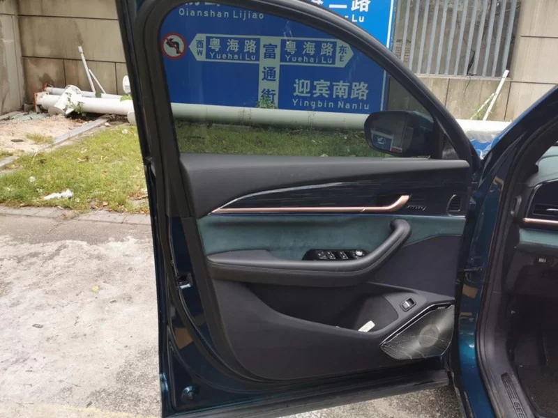 GEELY Monjaro MHEV 2023 car image #9