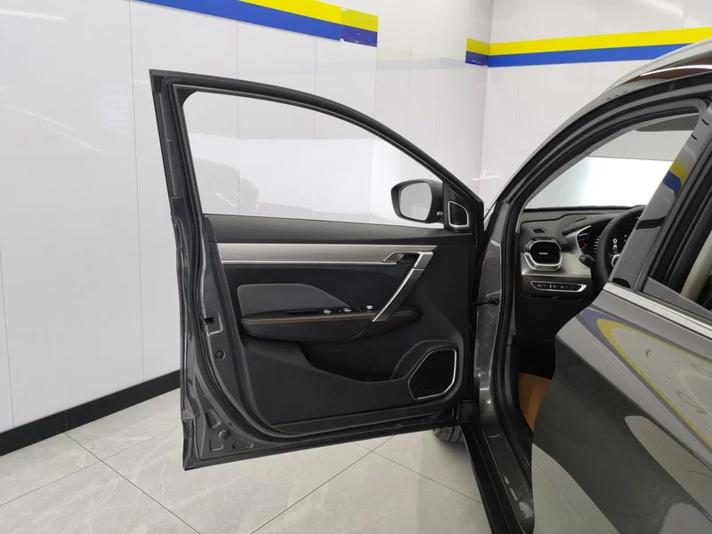 GEELY Coolray 2024 #9 GEELY Coolray 2024 car image #9