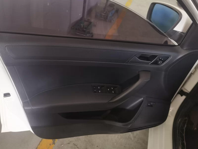 Skoda Rapid 2019 car image #9