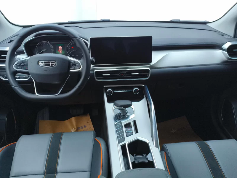 GEELY Coolray 2025 immagine di auto #9