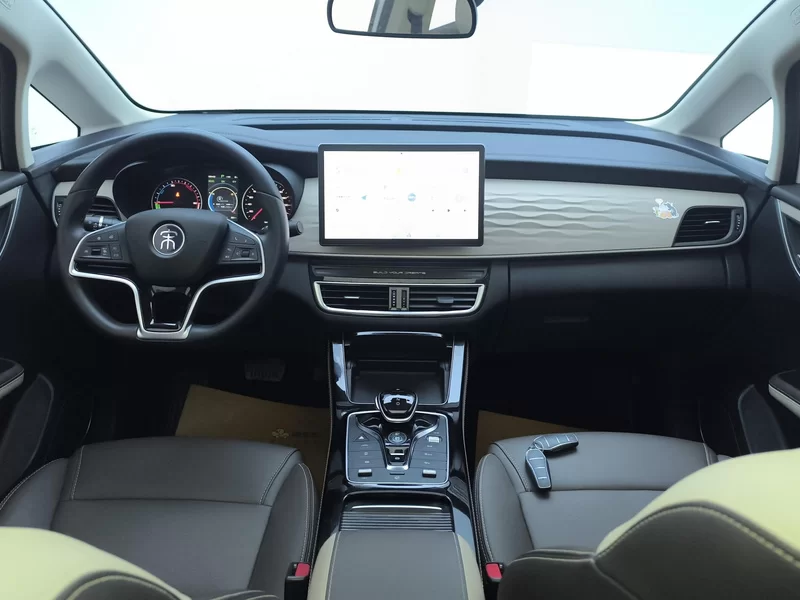 BYD Song MAX New Energy 2023 car image #9