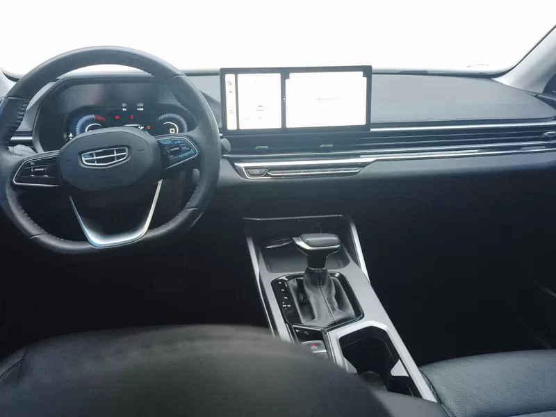 GEELY Emgrand 2023 #9 GEELY Emgrand 2023 car image #9