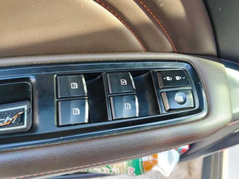 MG GS3 2018 #9 MG GS3 2018 car image #9