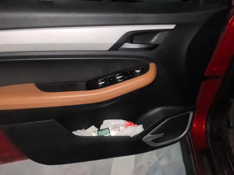 GEELY Vision X6 2020 car image #9