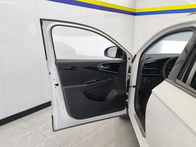VS5 2023 #9 VS5 2023 car image #9