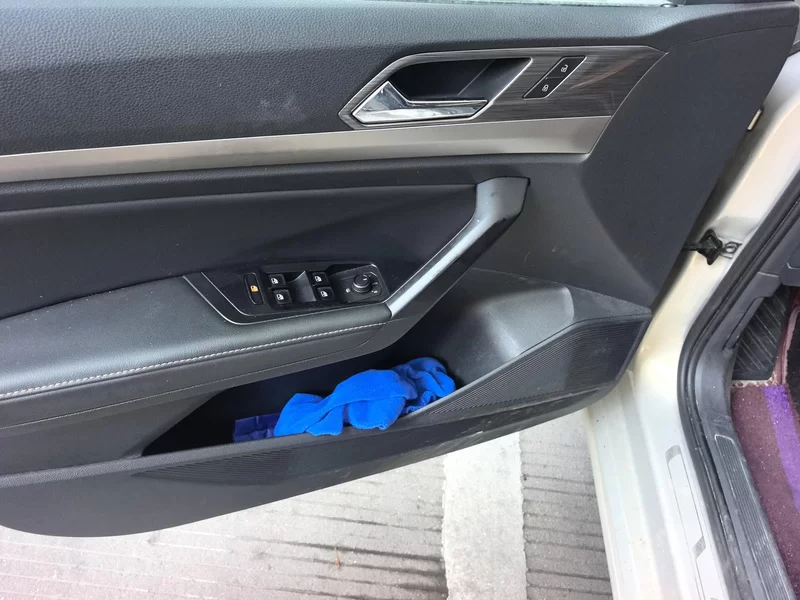Volkswagen Lavida 2019 car image #9