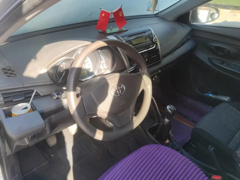 Vios 2015 car image #9