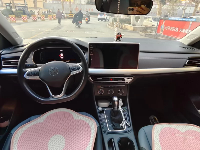 Volkswagen Lavida 2022 car image #9