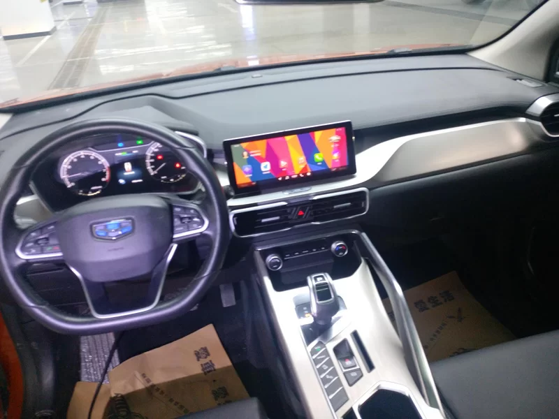 GEELY 2018 #9 GEELY 2018 immagine di auto #9