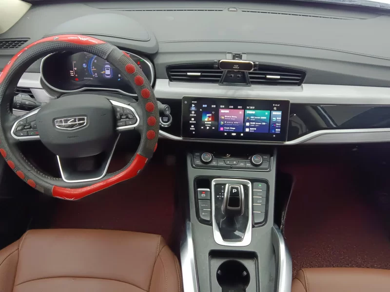 GEELY Boyue 2022 car image #9