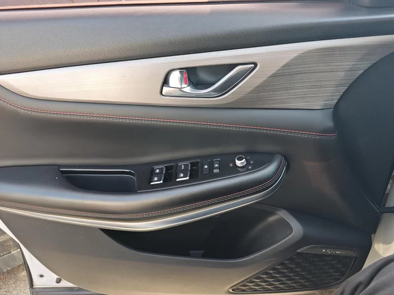 长安 长安CS75 2018 #9 长安 长安CS75 2018 汽车图片 #9