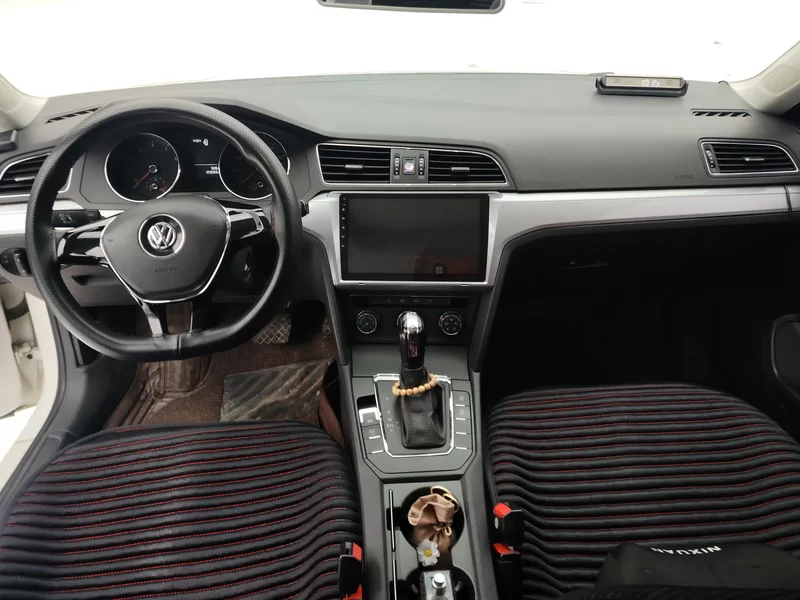 Volkswagen Lamando 2017 immagine di auto #9