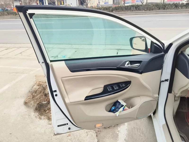 BYD e5 2017 #9 BYD e5 2017 car image #9