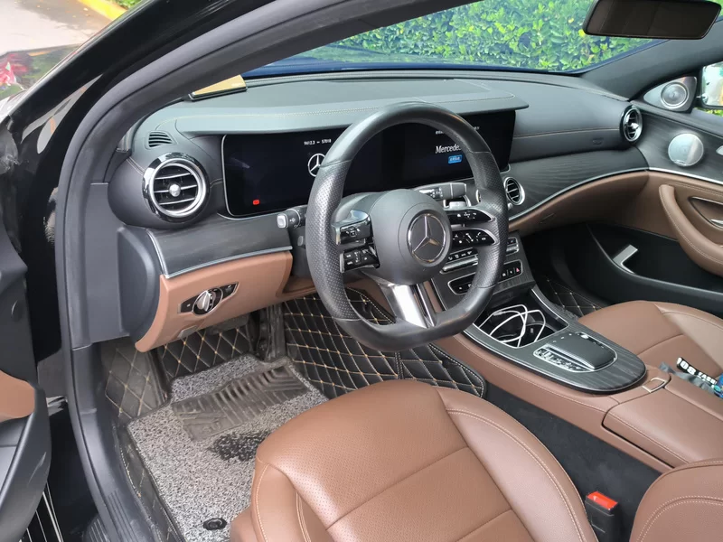 Mercedes-Benz E Class 2020 car image #9