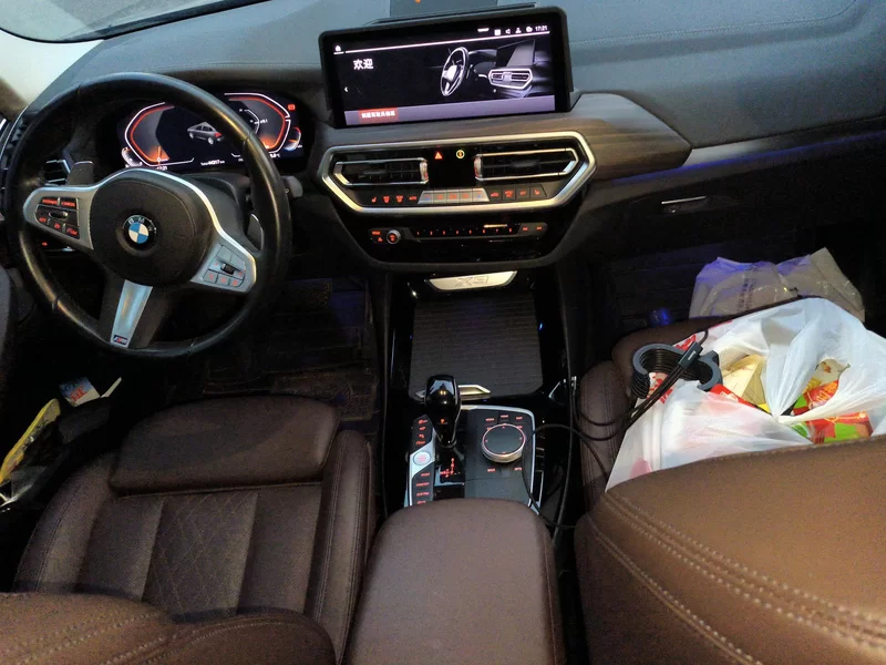 BMW X3 2023 car image #9