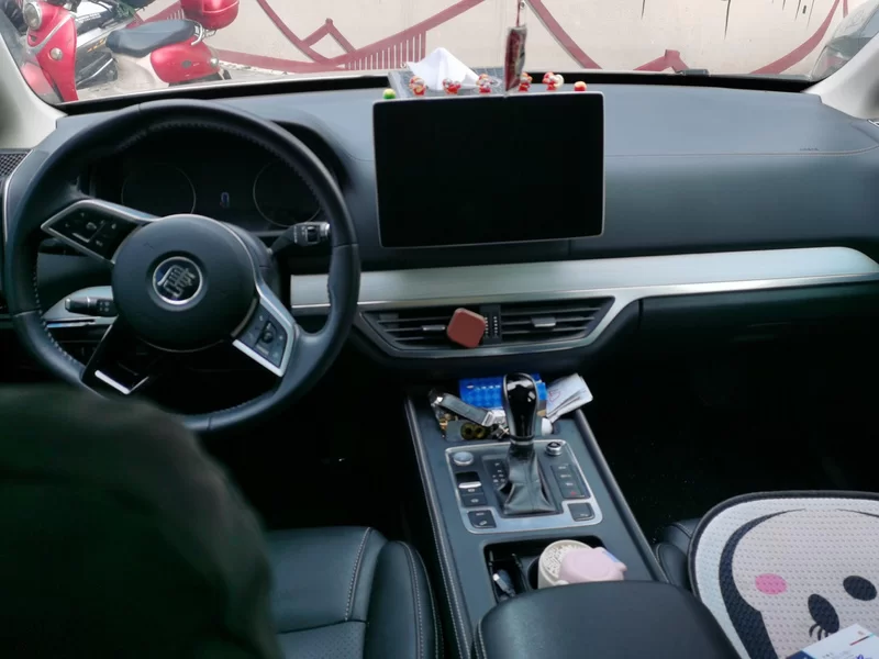 BYD Tang 2018 #9 BYD Tang 2018 car image #9