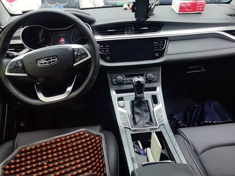 GEELY Emgrand 2019 #9 GEELY Emgrand 2019 car image #9