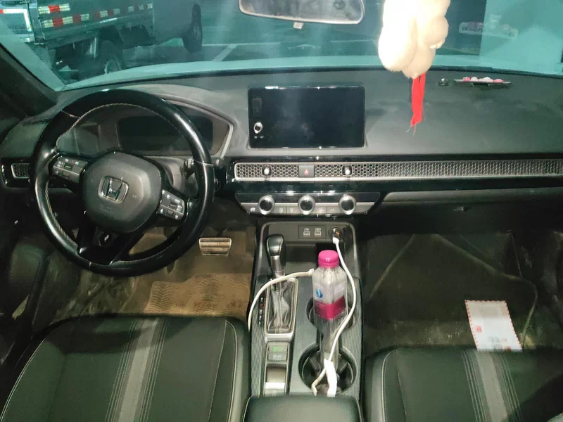 Honda Civic 2022 #9 Honda Civic 2022 car image #9