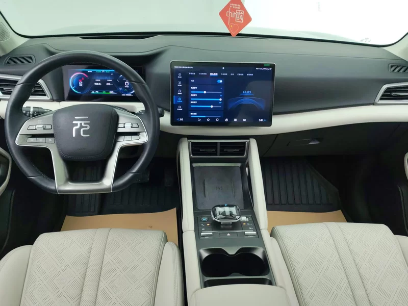 BYD YuanUP 2024 car image #9