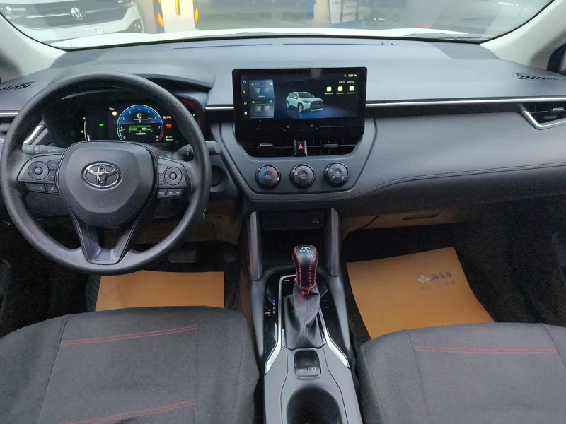 丰田 卡罗拉锐放 2024 汽车图片 #9