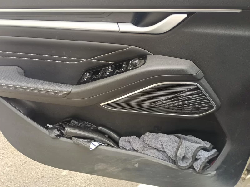 GEELY Emgrand 2023 immagine di auto #9