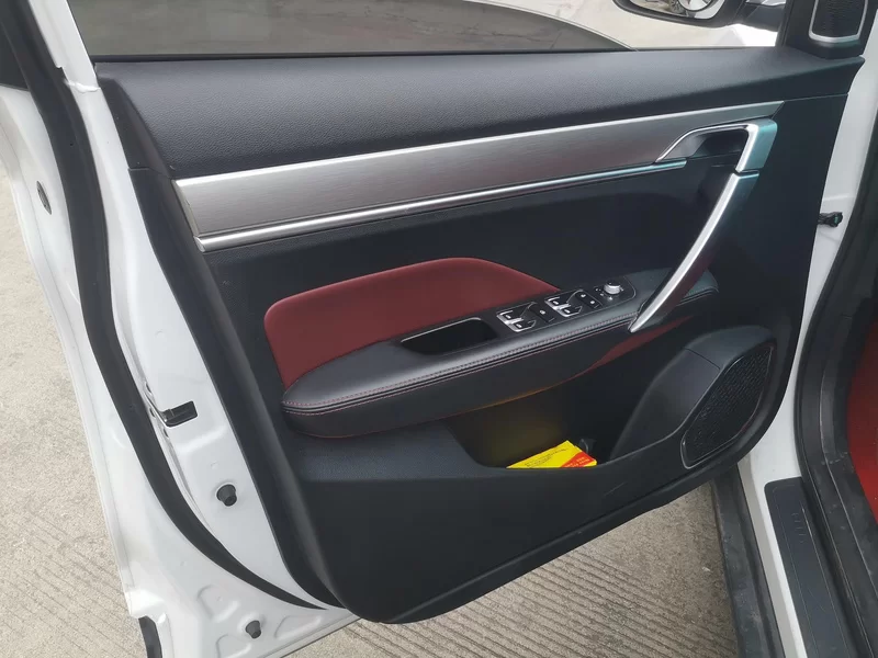GEELY 2021 #9 GEELY 2021 car image #9