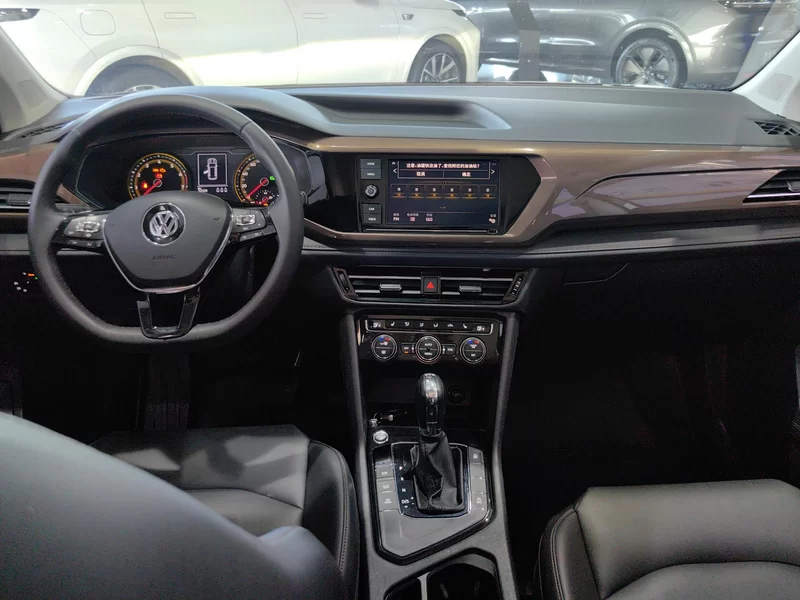 Volkswagen Tharu 2019 #9 Volkswagen Tharu 2019 car image #9