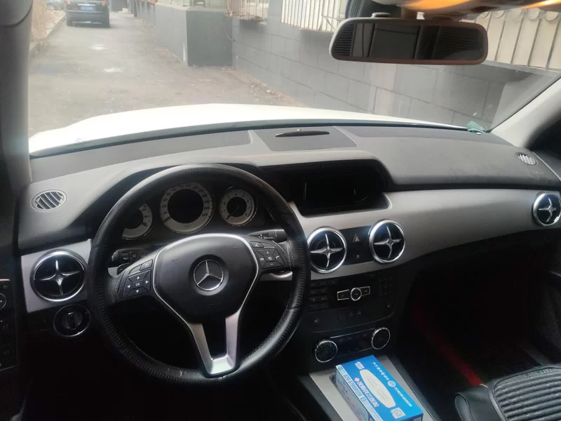 Mercedes-Benz 2014 car image #9