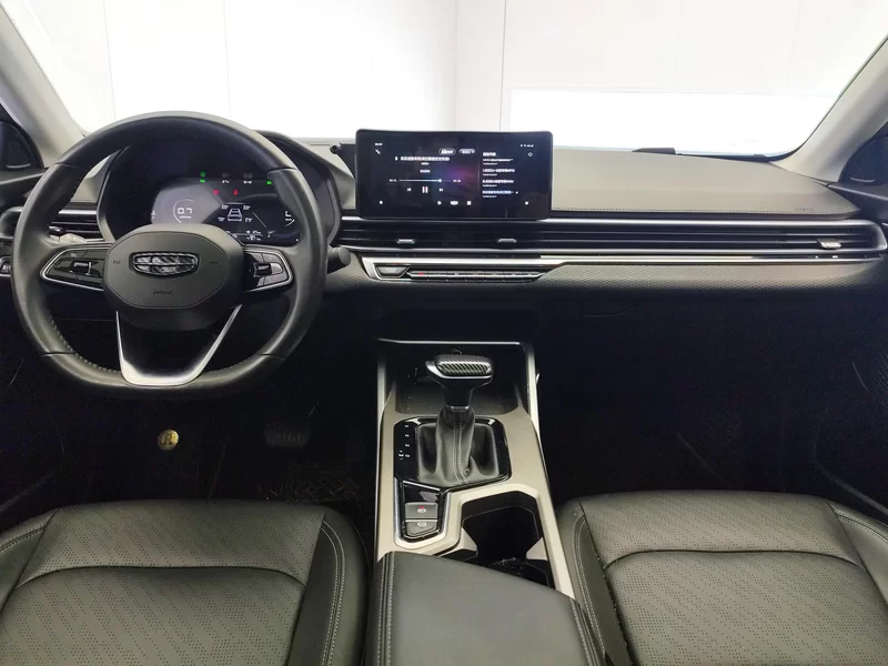 GEELY Emgrand 2023 #9 GEELY Emgrand 2023 car image #9