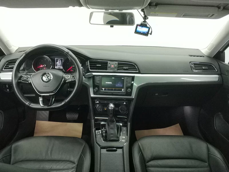 Volkswagen Lamando 2016 immagine di auto #9