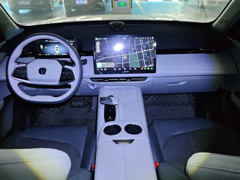 Changan UNI-Z 2024 car image #9