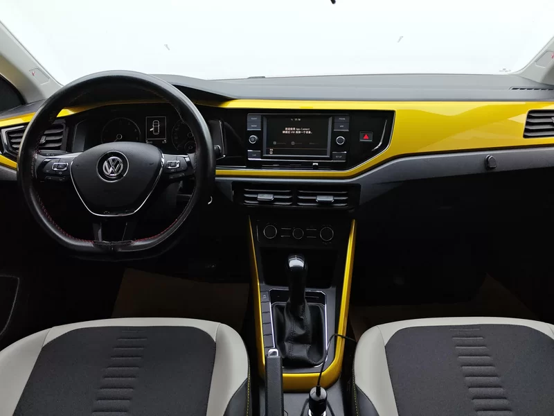 Volkswagen Polo 2019 car image #9