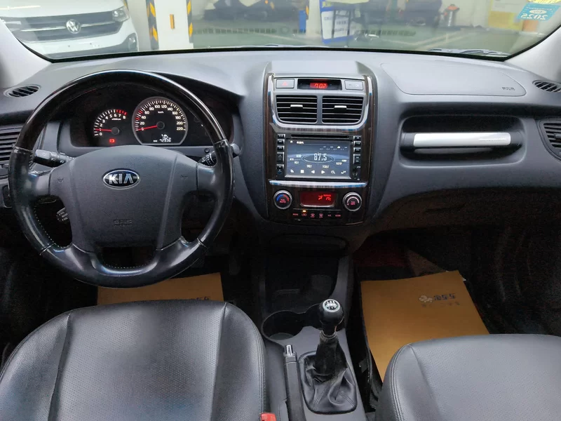 起亚 狮跑 2015 汽车图片 #9