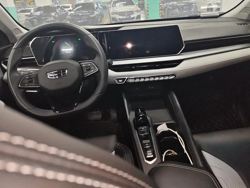 GEELY Binray 2023 car image #9