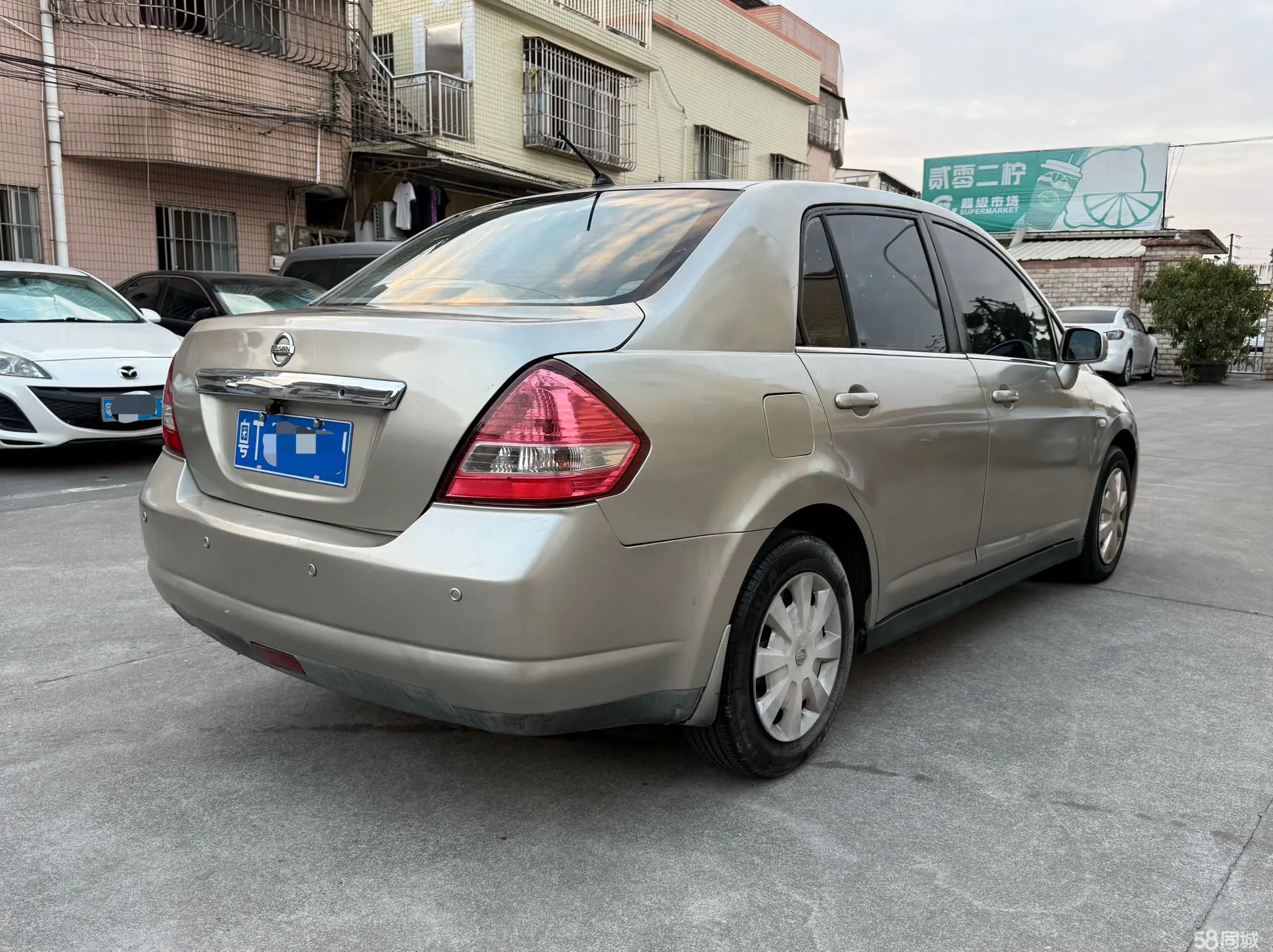 日产 颐达 2005 汽车图片 #9