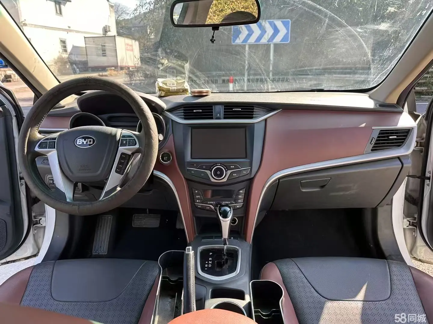 BYD G5 2016 #9 BYD G5 2016 изображение автомобиля #9