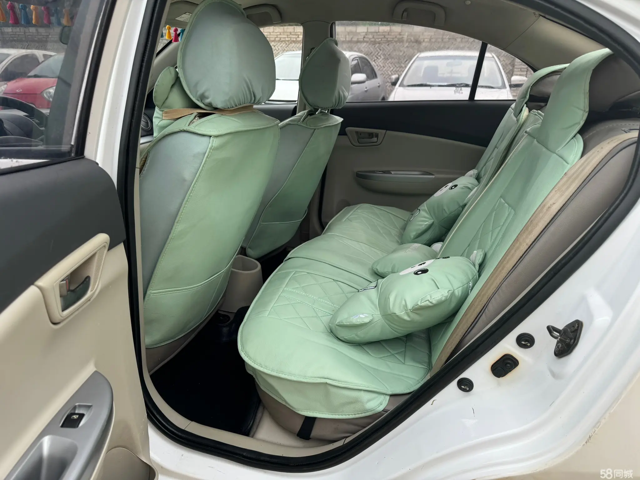 Changan Alsvin V5 2014 car image #9