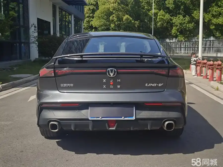 长安 长安UNI-V 2022 汽车图片 #9