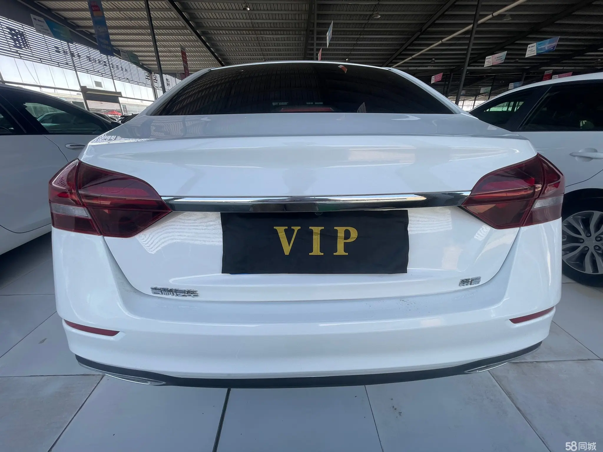 GEELY Emgrand 2022 car image #9