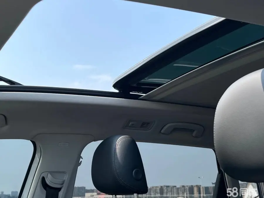 Volkswagen Tharu 2021 car image #9